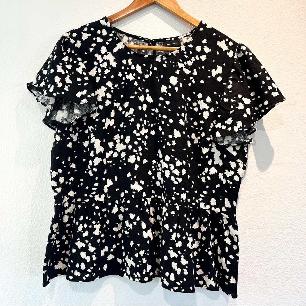 Black and White Speckled Flutter Sleeve Peplum Top